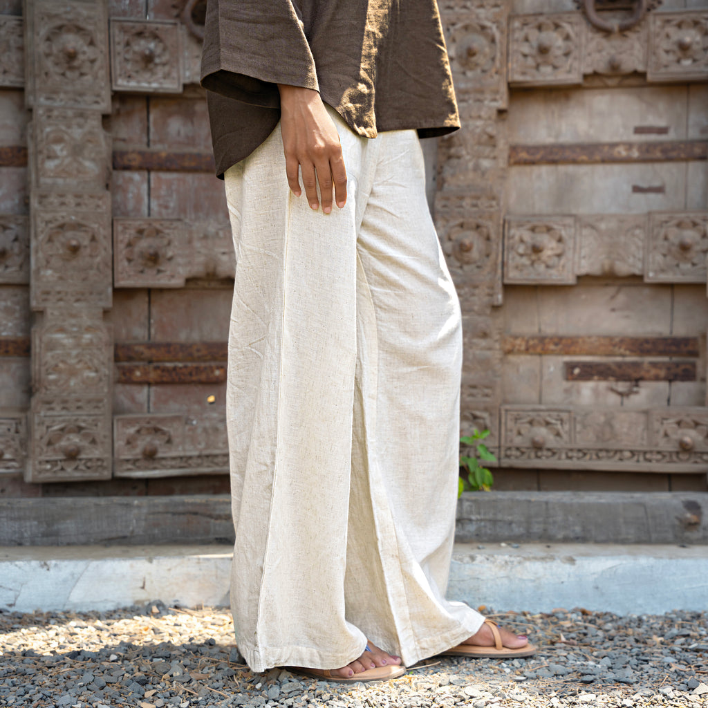 Biege linen pants